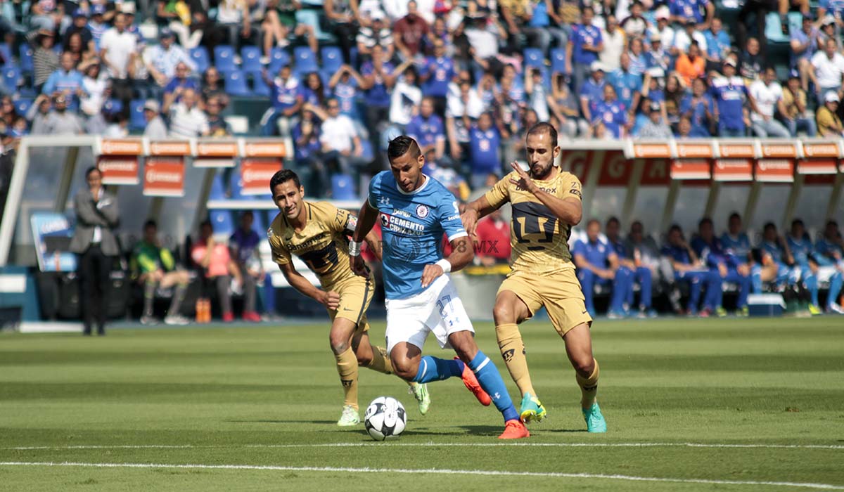 Cruz Azul y los Pumas empatan 0-0 en la jornada 2