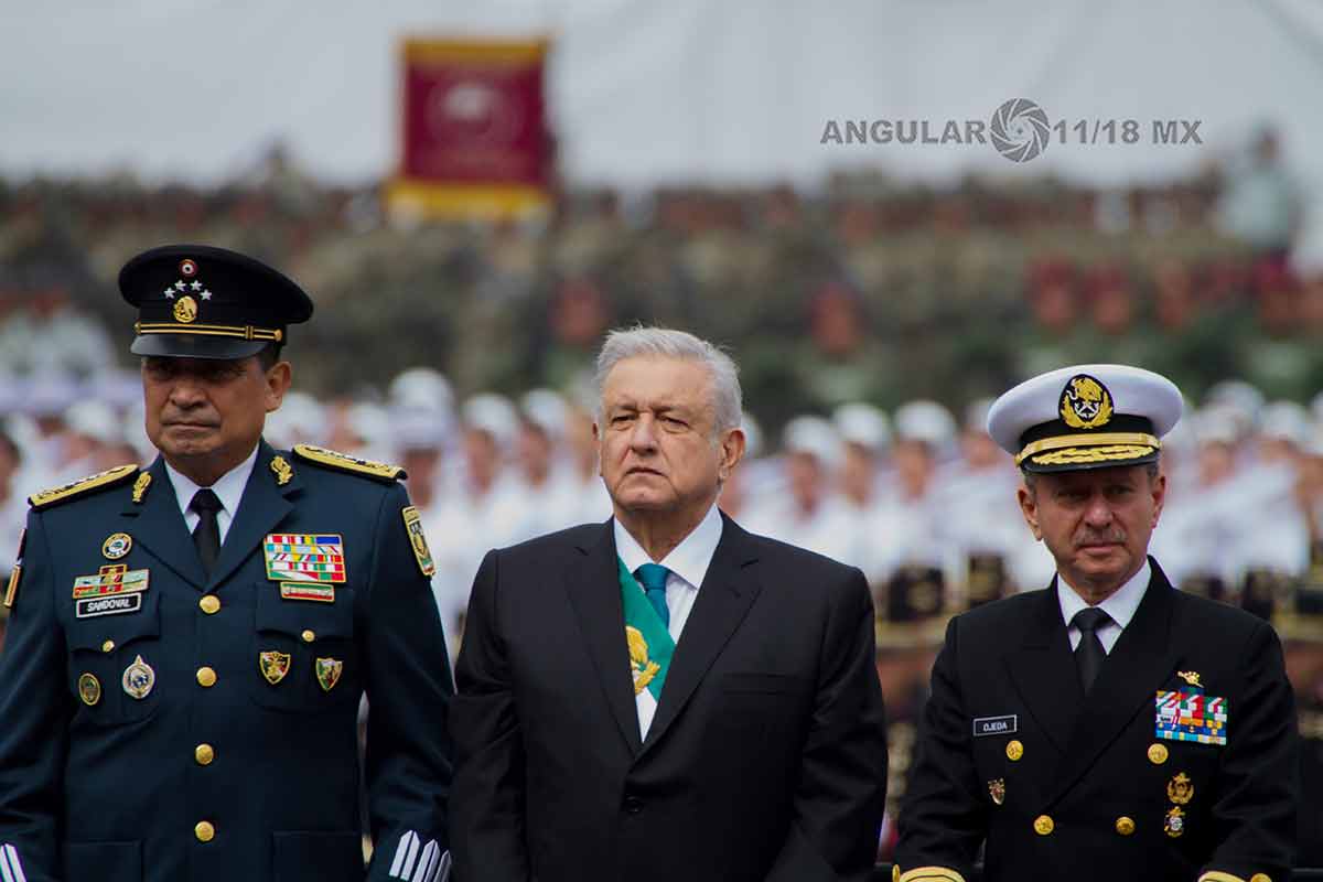 Desfile Militar del 16 de Septiembre, en Conmemoración del 209 Aniversario de la Independencia de México