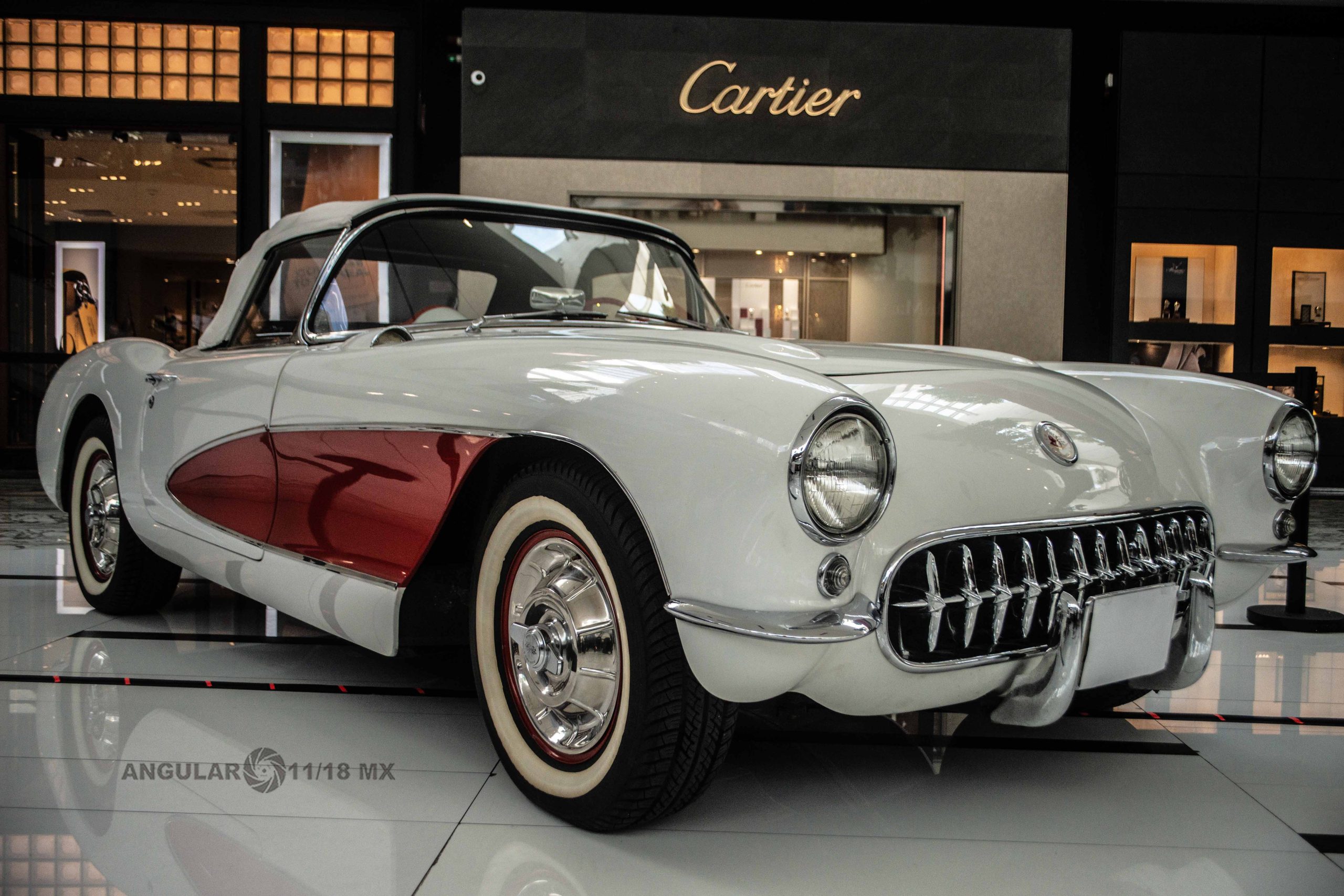 “El Elegido del Público” Exhibición de Autos de Colección