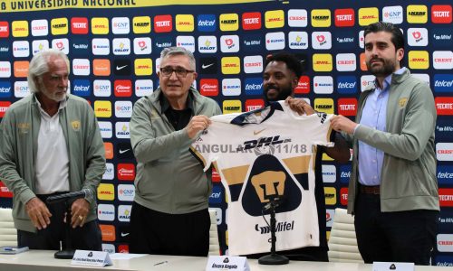 Presentación de Álvaro Angulo nuevo refuerzo de Pumas